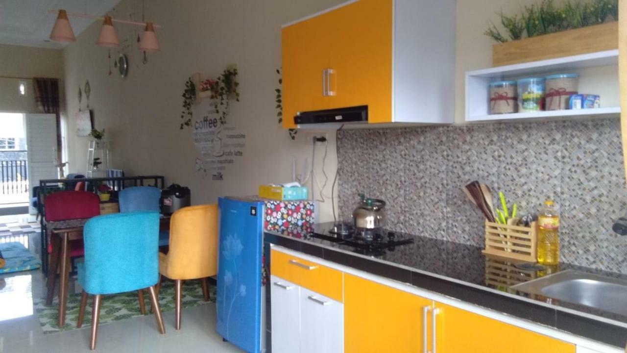 Homestay Wahyudi 1 Syariah Tlekung Ngoại thất bức ảnh